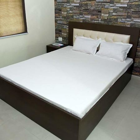 Oyo 3512 Hotel Crystal Residency Jamshedpur Eksteriør bilde